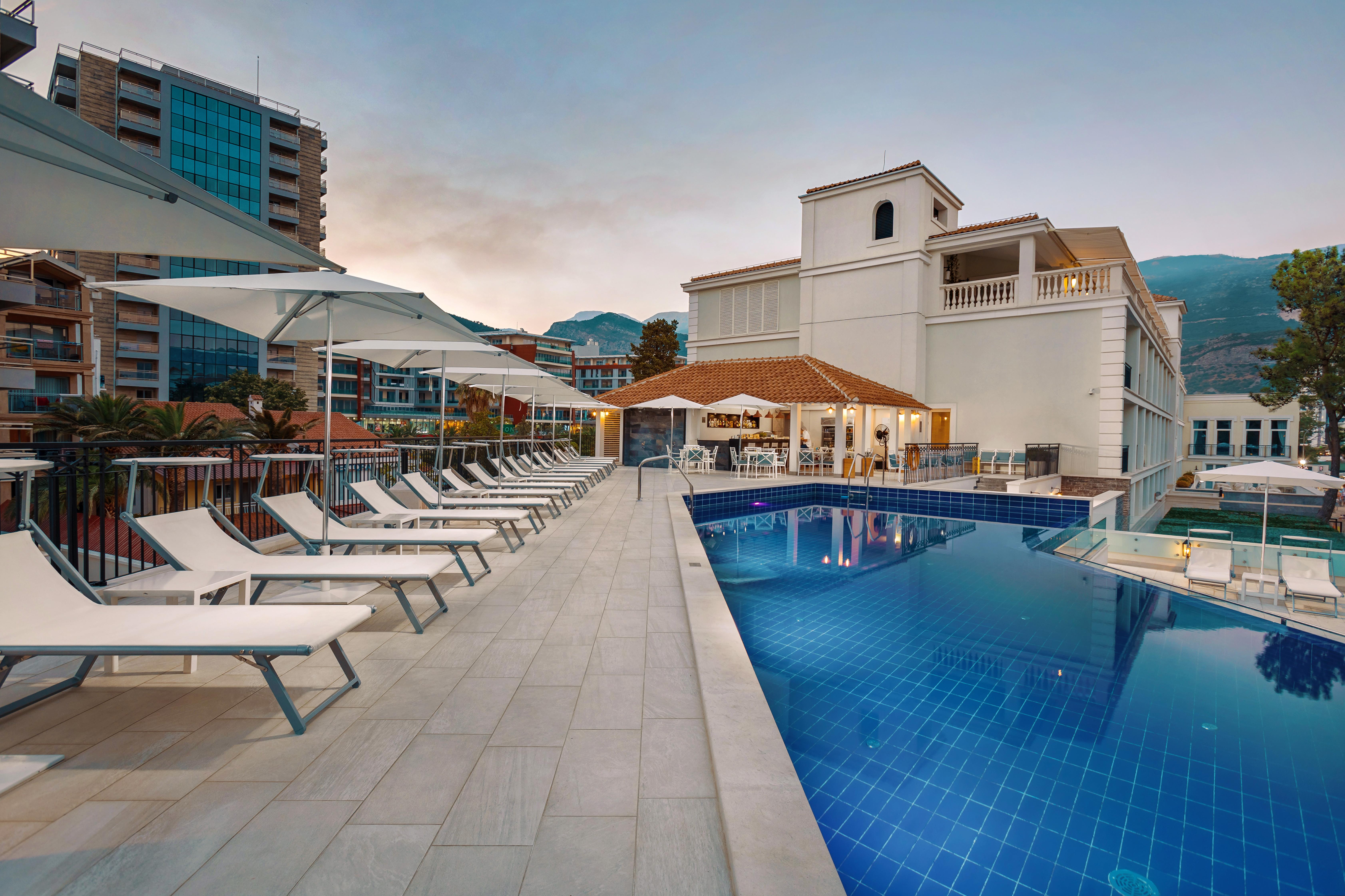 Hotel Budva Ngoại thất bức ảnh